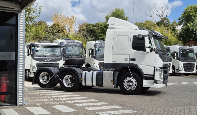 
								FM 380 6×2 Tractor con deflectores full									