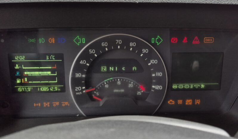 
								FM 380 6×2 Tractor con deflectores full									