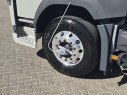 
										FH 420 6×2 Tractor full									