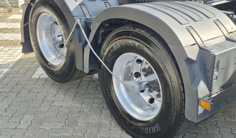 
								FH 420 6×2 Tractor full									