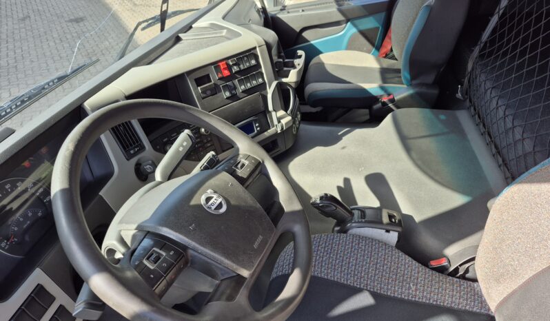 
								Volvo FM 420 6×2 Tractor full									