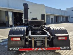 
										FH 420 6×2 Tractor – techo alto full									