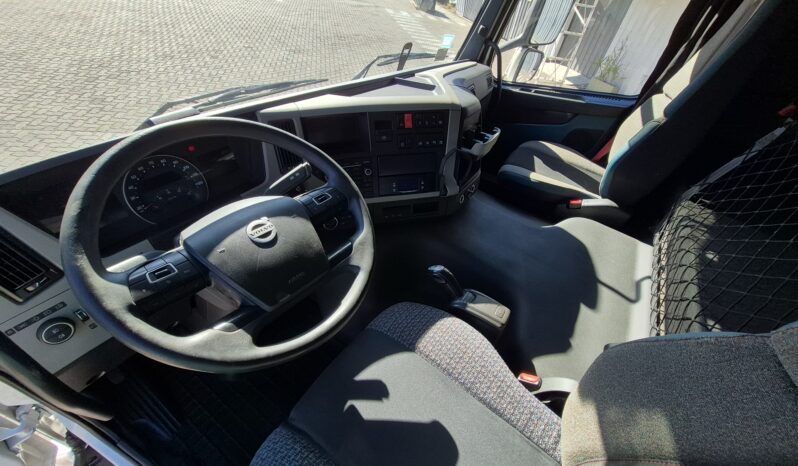 
								FH 420 6×2 Tractor – techo alto full									