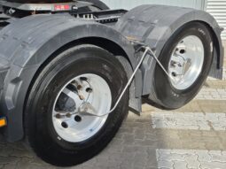 
										FM 420 6×2 Tractor full									
