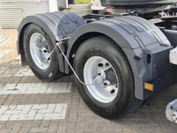 
										FM 420 6×2 Tractor full									