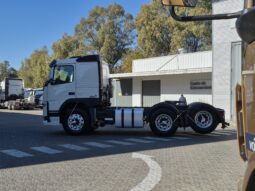 
										FM 420 6×2 Tractor full									