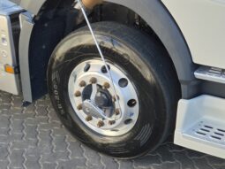 
										FM 420 6×2 Tractor full									