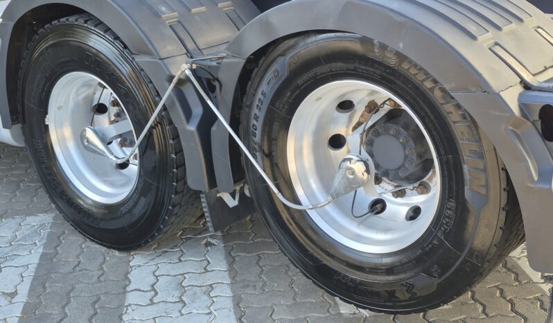 
								FM 420 6×2 Tractor full									