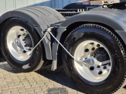 
										FM 420 6×2 Tractor full									
