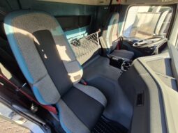 
										FM 420 6×2 Tractor full									